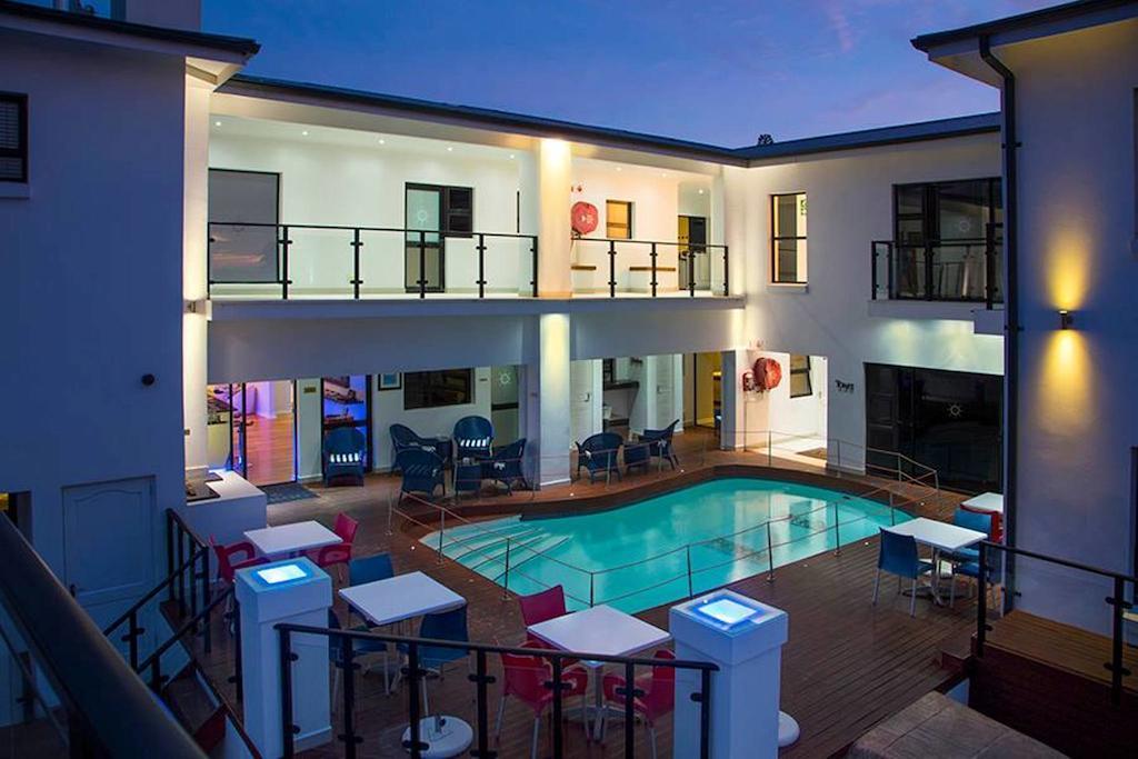 Ahoy Boutique Guest House Порт Елизабет Стая снимка