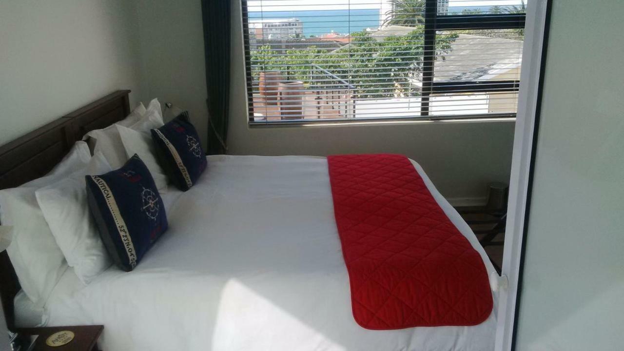 Ahoy Boutique Guest House Порт Елизабет Екстериор снимка